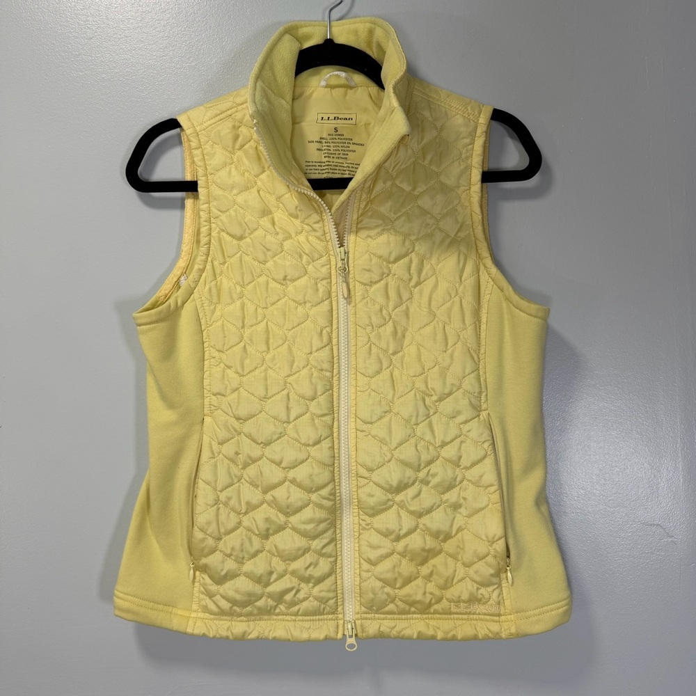 LL Bean Womens Yellow Quilted Thinsulate Full Zip Vest S OHMS9